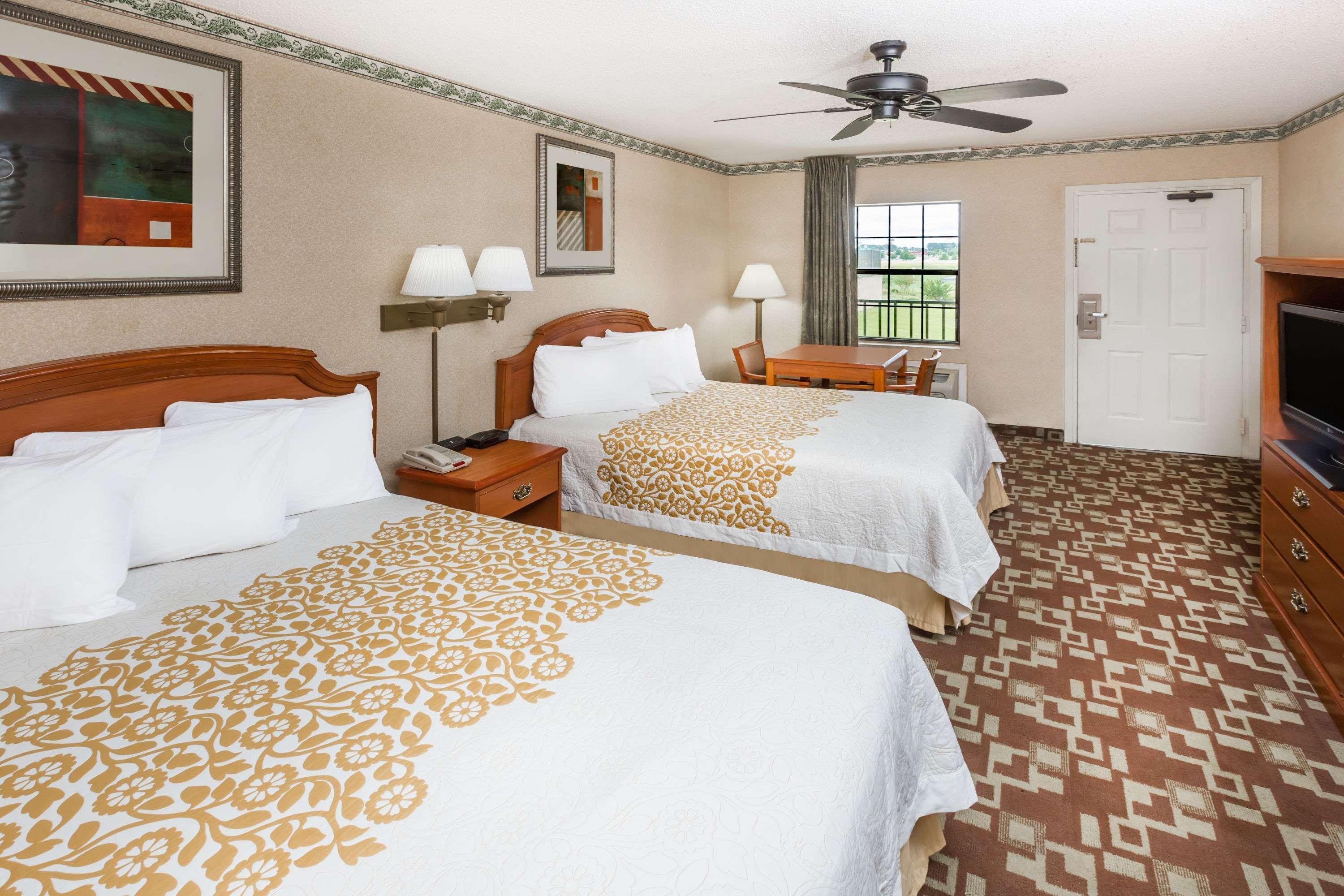 Days Inn By Wyndham Batesville Extérieur photo