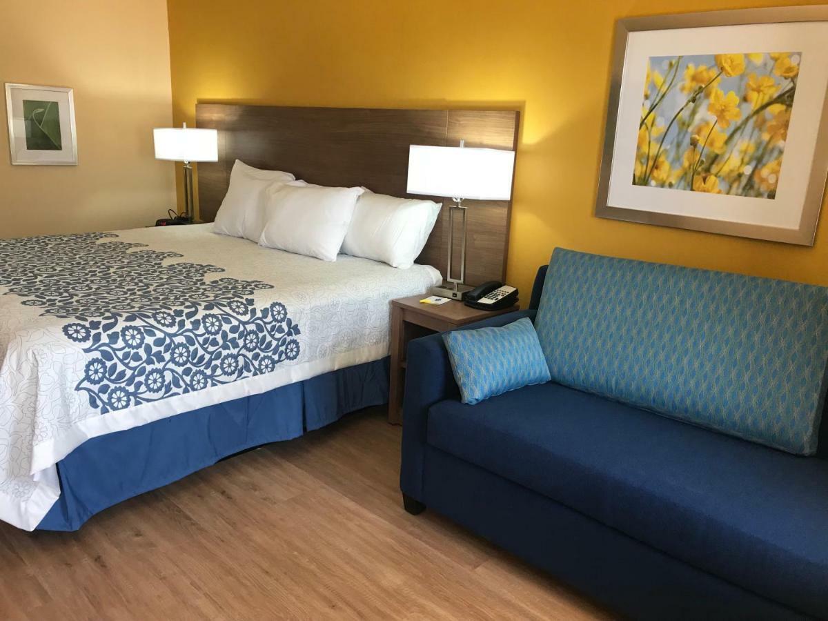Days Inn By Wyndham Batesville Extérieur photo